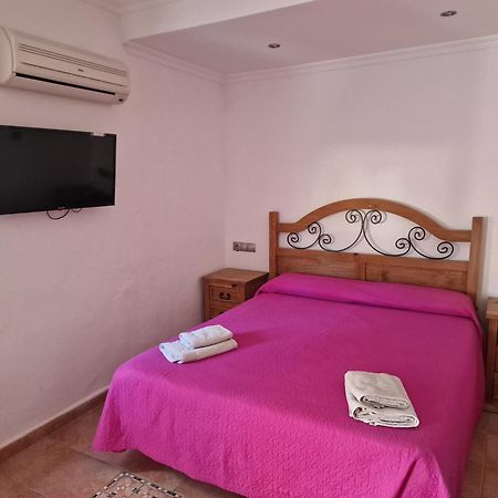 Habitaciones Miramar 볼로냐 외부 사진